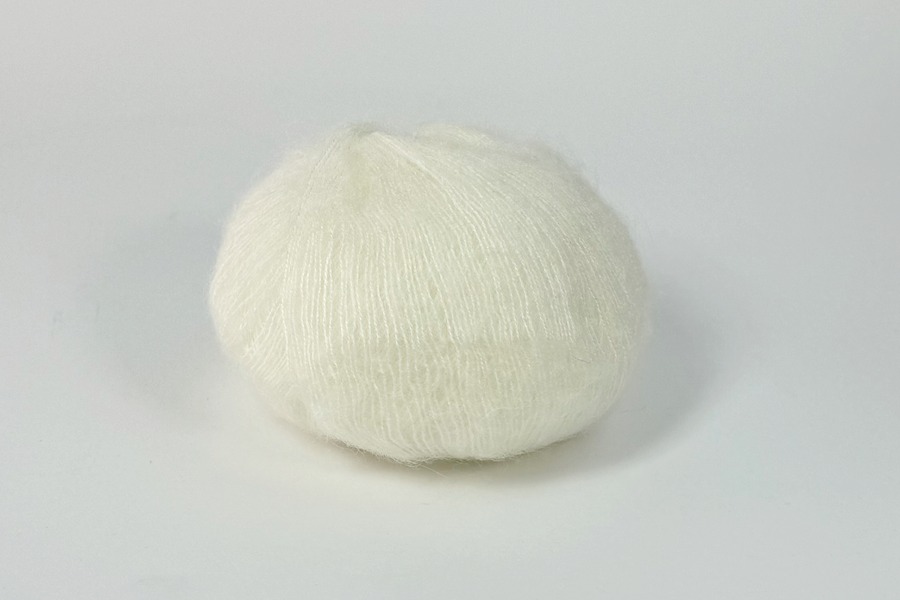 Пряжа Mohair 25гр/200м, біло-молочний, 2