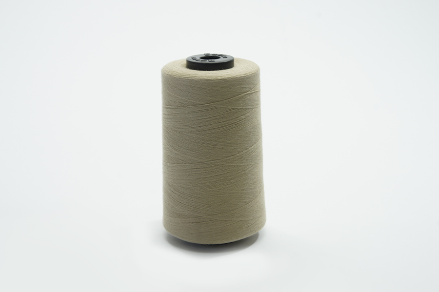 Нитки ПЕ №40/2 5000 м Barva, койот світлий, 7010