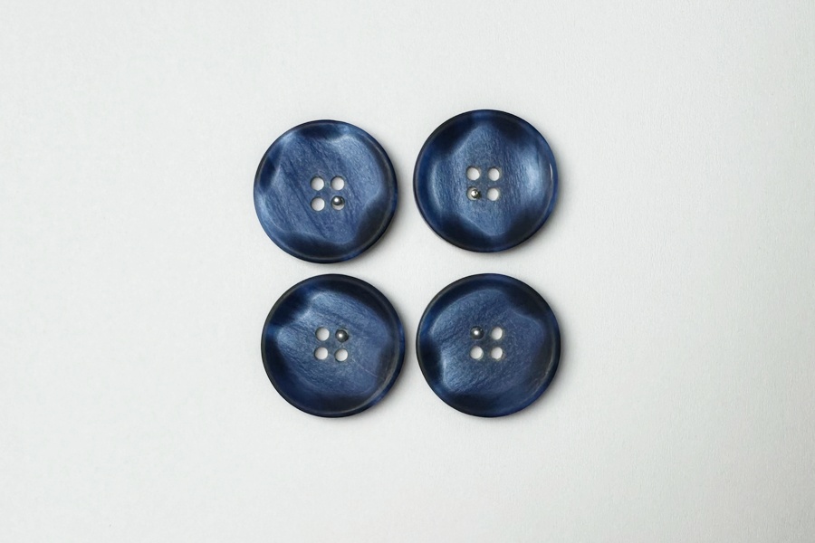 Гудзик 23 мм Mertbutton, синій, 3007-36-0817