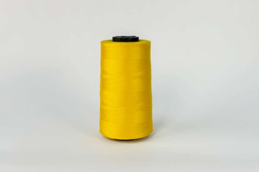 Нитки ПЕ №40/2 5000 м Barva, жовтий натуральний, 3018