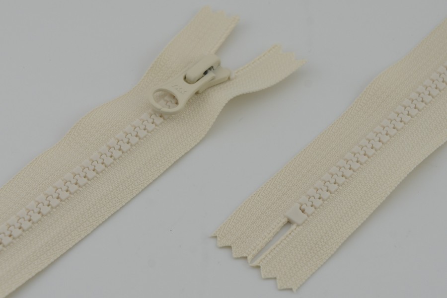 Блискавка YKK, T5 трактор, 1 замок, 18 см, молочний, VSC-18-801-DA8LHD