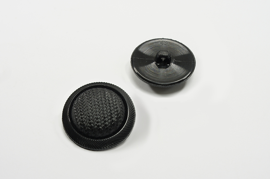 Гудзик 32 мм Mertbutton, чорний, 15-04-48-000
