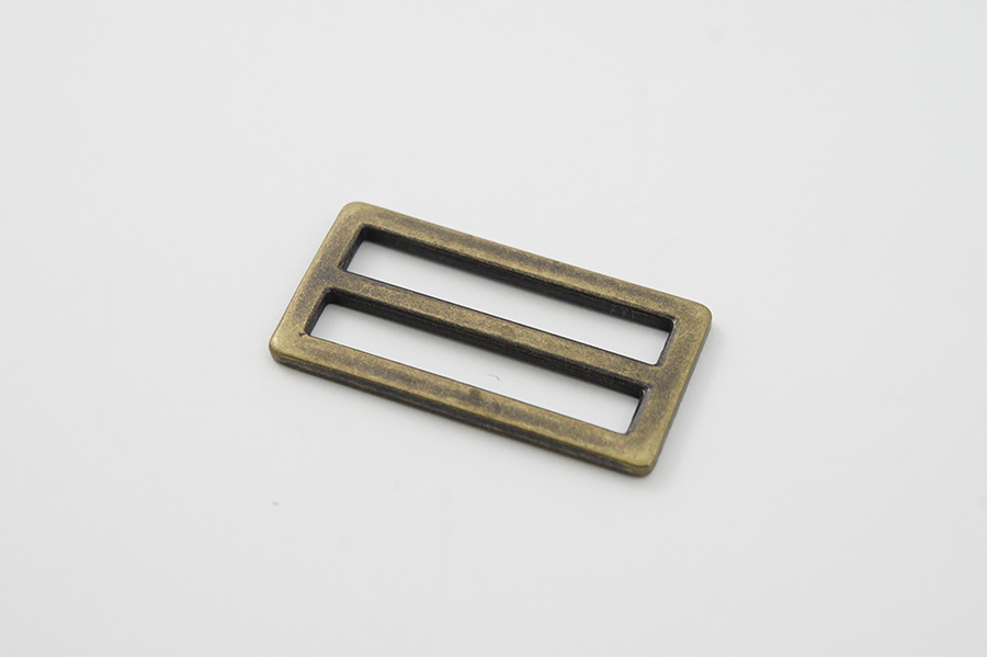 Пряжка-регулятор 30 мм Castiglioni, стара латунь, 39/30-bronz