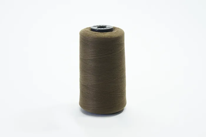 Нитки ПЕ №20/2 2500 м Barva, коричневий натуральний, 7013