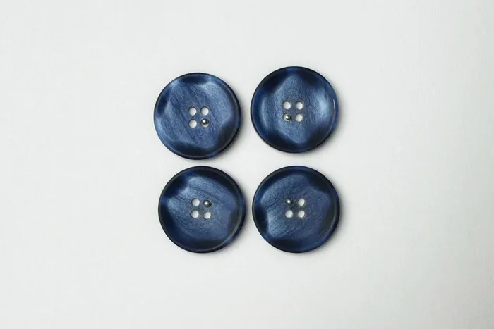 Гудзик 25 мм Mertbutton, синій, 3007-40-0817