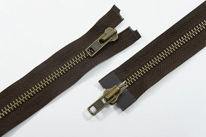Блискавка YKK, T8, стара латунь, 2 замки, 110 см, коричневий темний