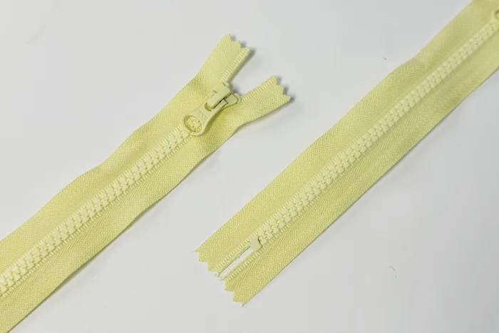 Блискавка YKK, T5 трактор, 1 замок, 18 см, жовтий світлий, VSC-18-054-DA8LHD