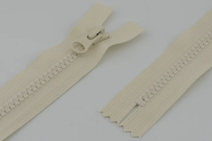 Блискавка YKK, T5 трактор, 1 замок, 18 см, молочний, VSC-18-801-DA8LHD