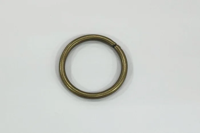 Кільце 35Х4 стара латунь Castiglioni