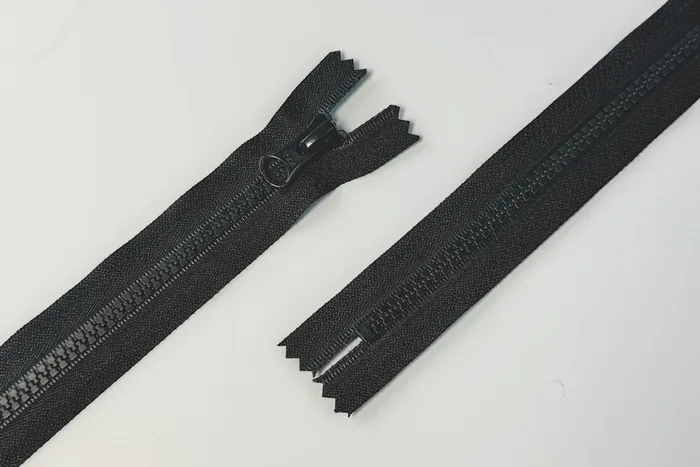 Блискавка YKK, T5 трактор, 1 замок, 18 см, сірий темний, VSC-18-156-DA8LHD