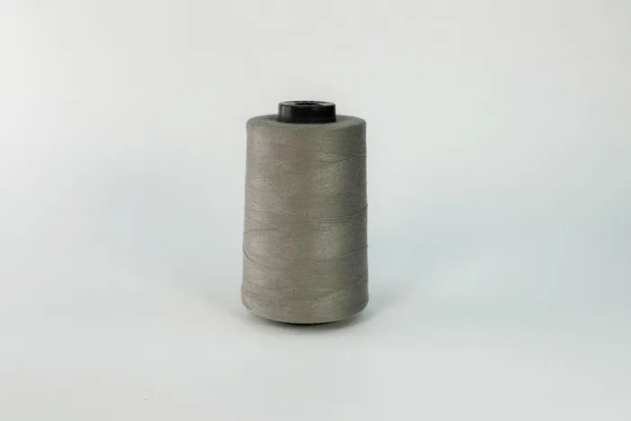 Нитки ПЕ №20/2 2500 м Barva, сірий натуральний, 7050