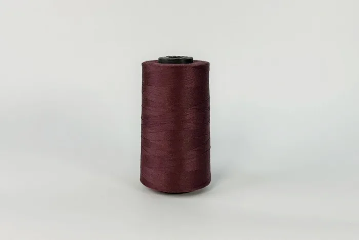 Нитки ПЕ №20/2 2500 м Barva, бордовий темний, 6068