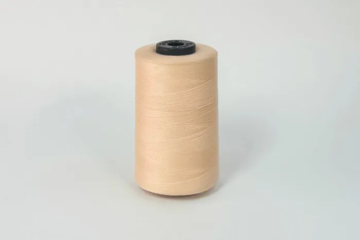 Нитки ПЕ №40/2 5000 м Barva, бежевий натуральний, 1020/1