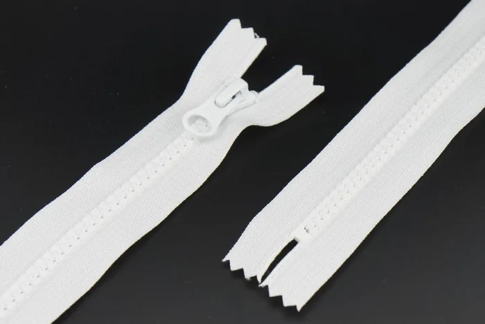 Блискавка YKK, T5 трактор, 1 замок, 18 см, білий, VSC-18-501-DA8LHD