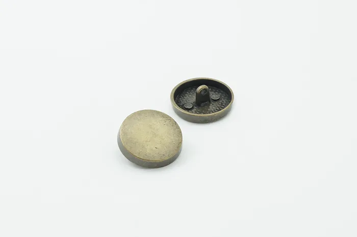 Гудзик 15 мм Mertbutton, стара латунь, MTL-76-24-bronz