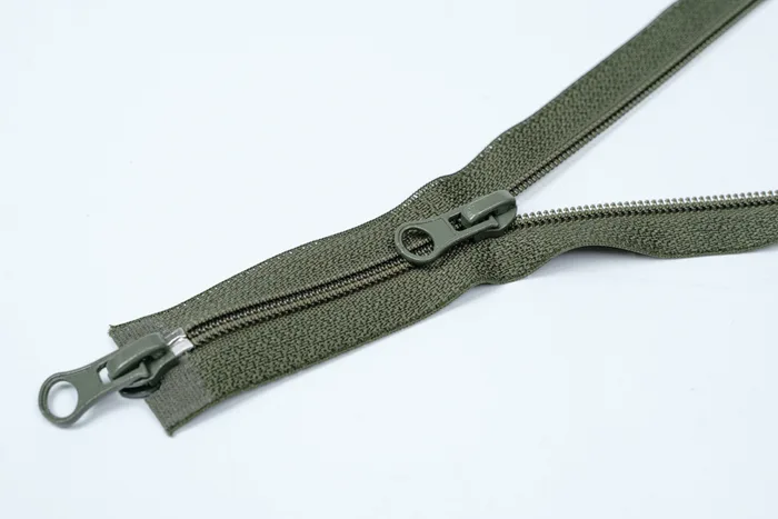 Блискавка T8, 2 замки, 70 см