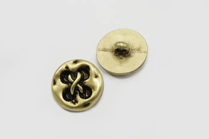 Гудзик 32 мм Mertbutton, золото, 11-06-48-gold