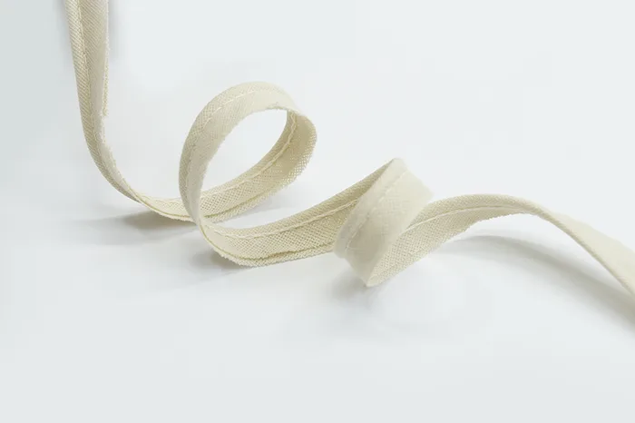 Кант 12 мм ХБ, молочний, 9625